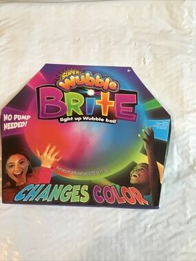 Super Wubble Brite Light Up Wubble Ball